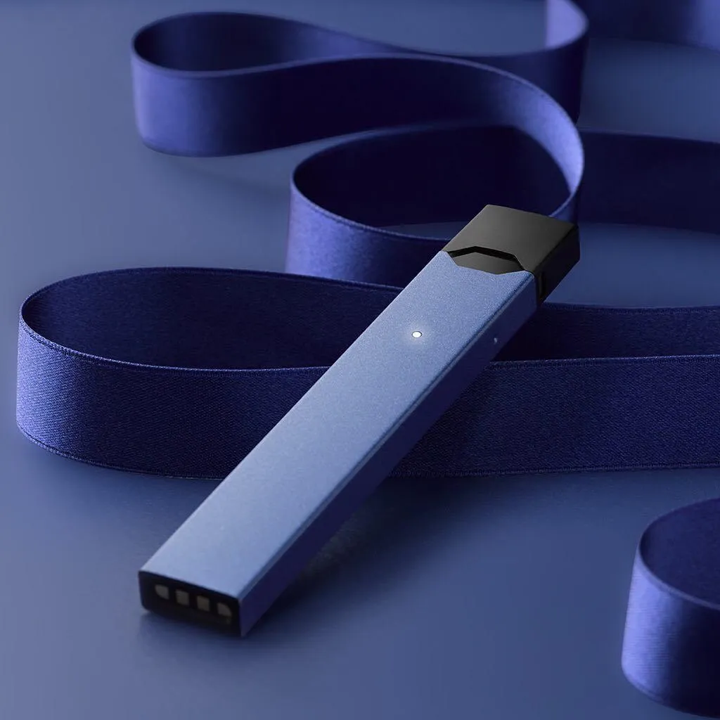JUUL flashing blue
